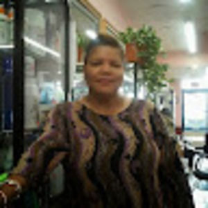 Meet your Posher, Ella